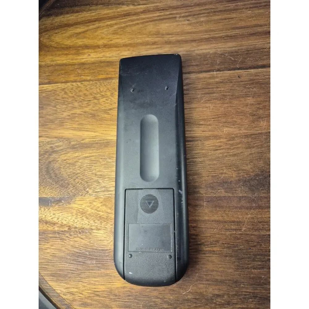 JVC RM-RXC7K Audio System Remote Control - Picture 2 of 5